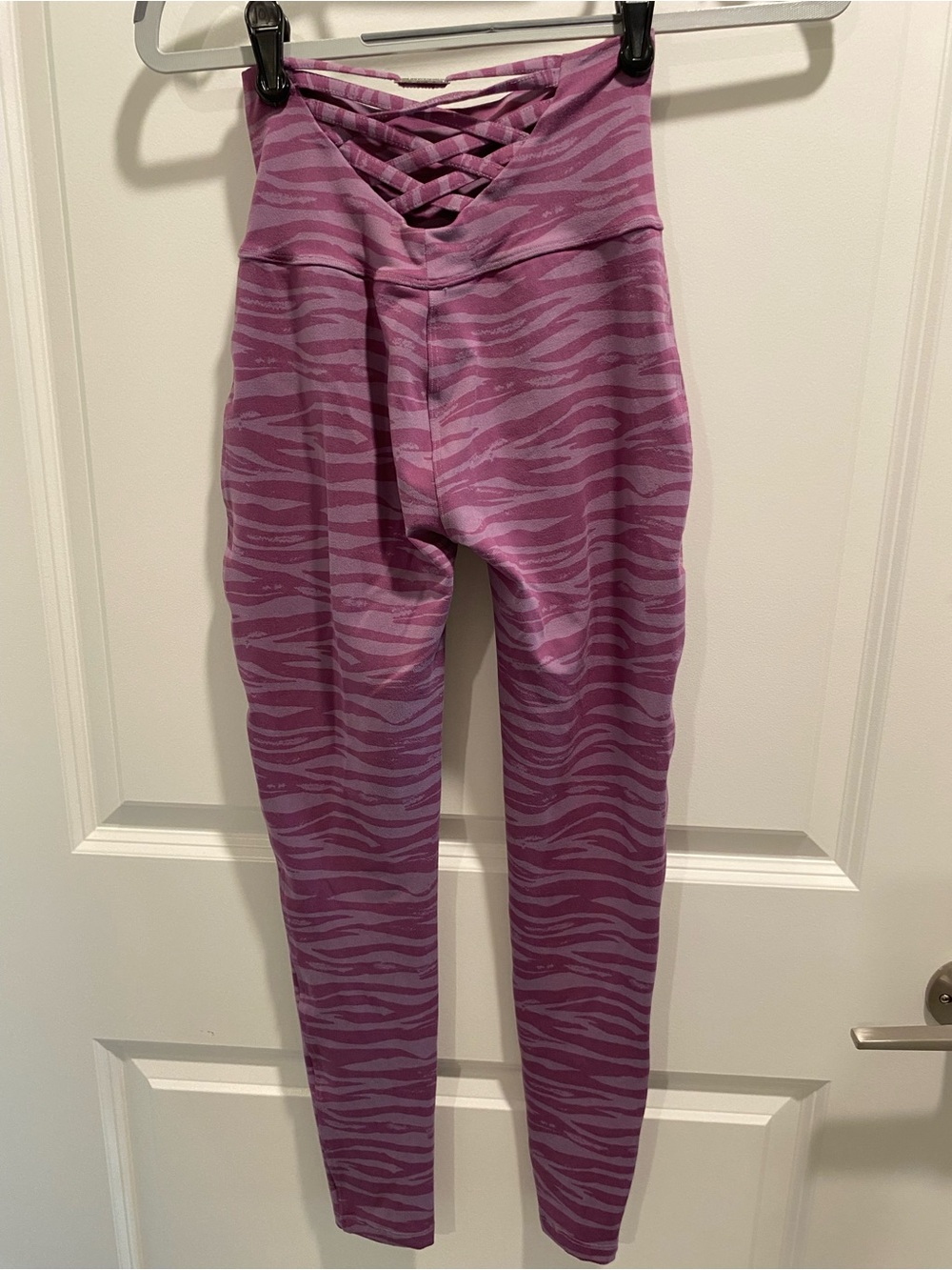 Bombshell Sportswear Mauve Zebra-Stripe Active Leggings - Picture 2 of 4